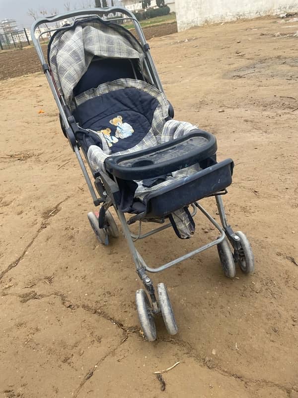 baby pram good condition 1