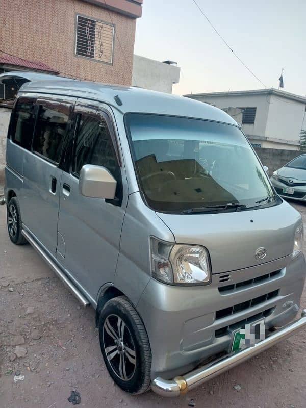 Daihatsu Hijet 2016 1