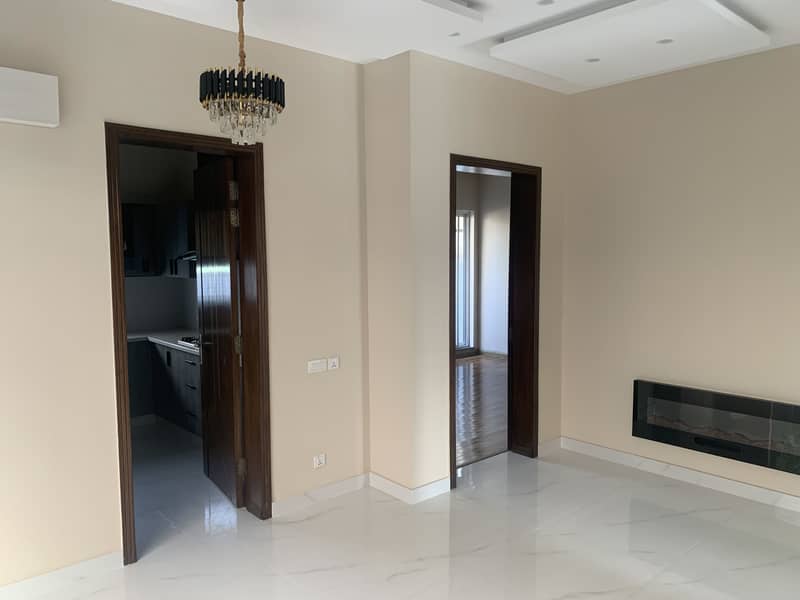 10 MARLA 5 BEDROOM BRAND NEW HOUSE ON A VERY GOOD LOCATION OF DHA PHASE 11 RAHBAR IS AVAILABLE FOR SALE 3