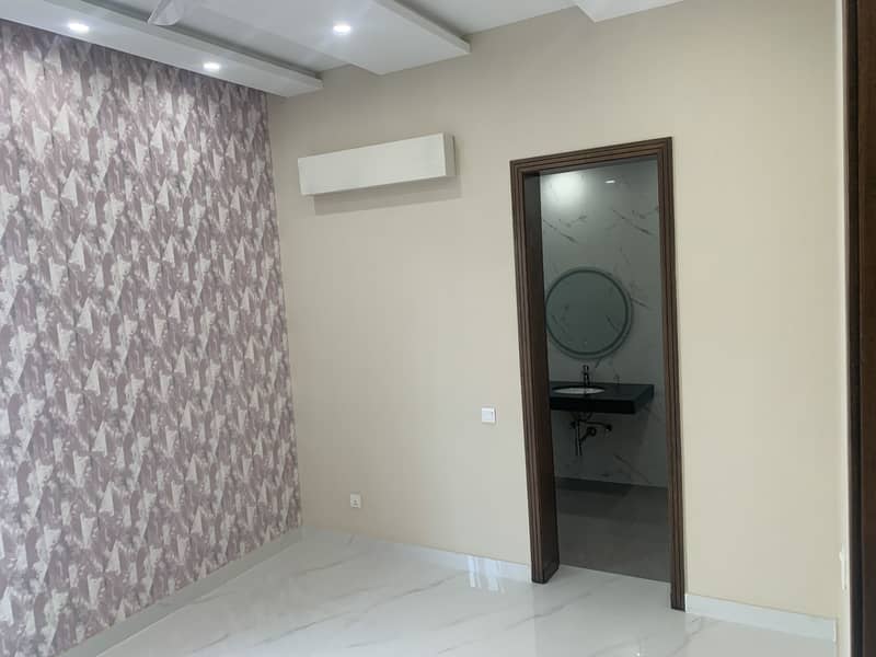 10 MARLA 5 BEDROOM BRAND NEW HOUSE ON A VERY GOOD LOCATION OF DHA PHASE 11 RAHBAR IS AVAILABLE FOR SALE 20