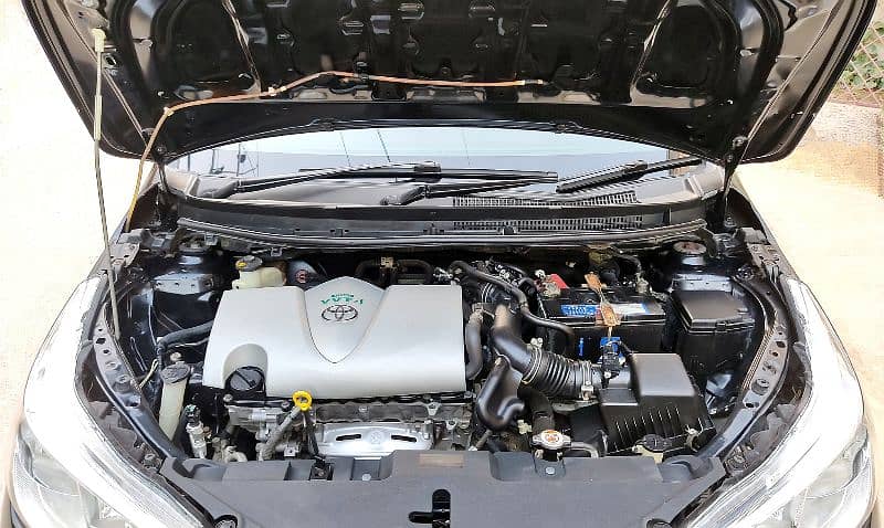 Toyota Yaris Ativ CVT-i 1.3CC Still Smell Like New {GENUINE CAR} 13