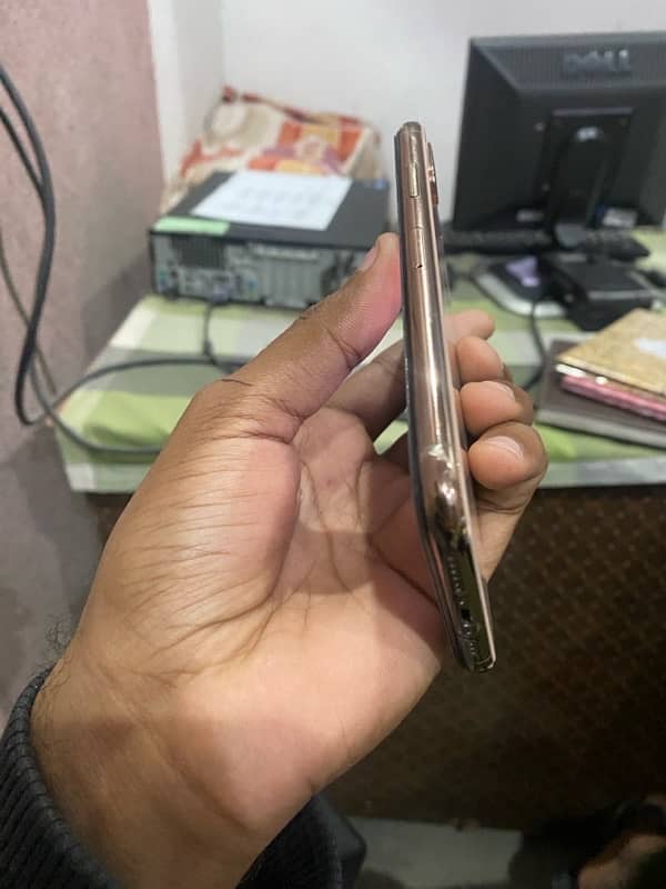 Iphone XS Pta approve 256gb with box 5