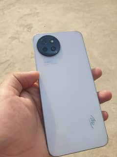 itel S23 (16, 256)