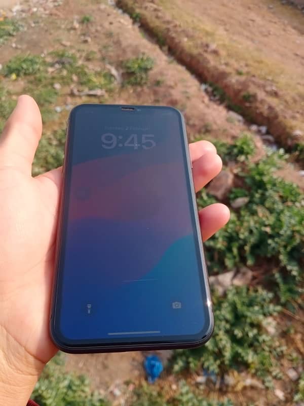 IPhone 11 non pta condition 10/10 64gb health 94 1