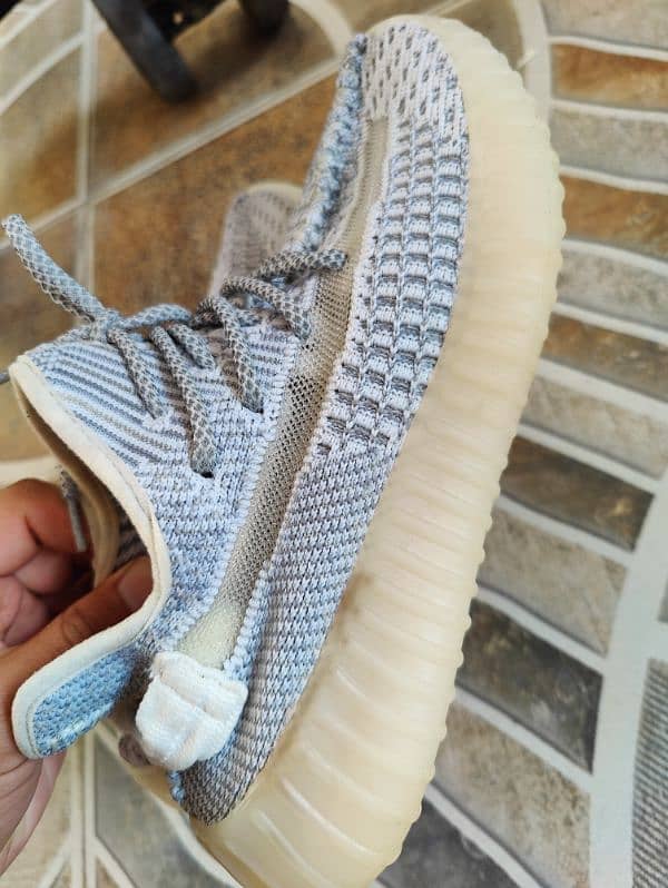 Adidas Yeezy 350 V2 Shoes 8