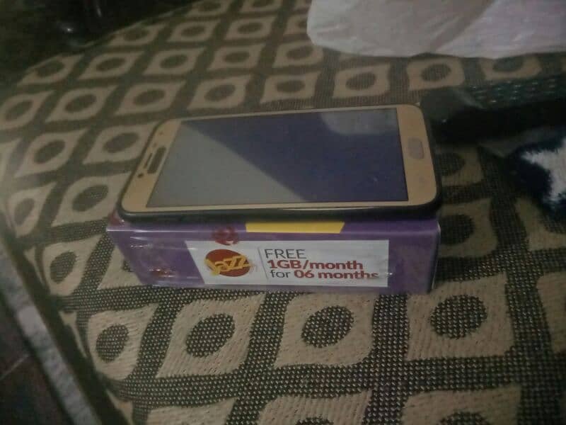 Samsung j4 Android 10 with box 2