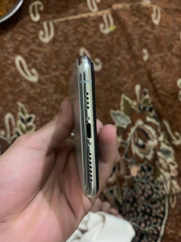 iphone xs max non pta 4