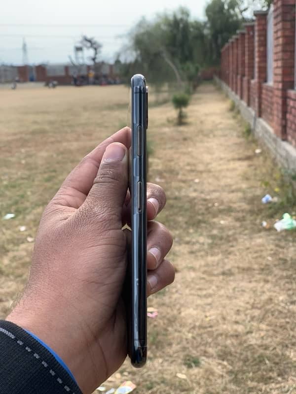 xs max ha all ok ha koi issu Nahi ha all ok ha 2