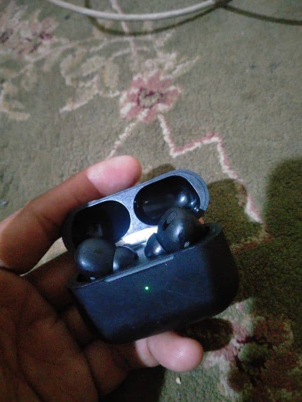 airpods pro 1