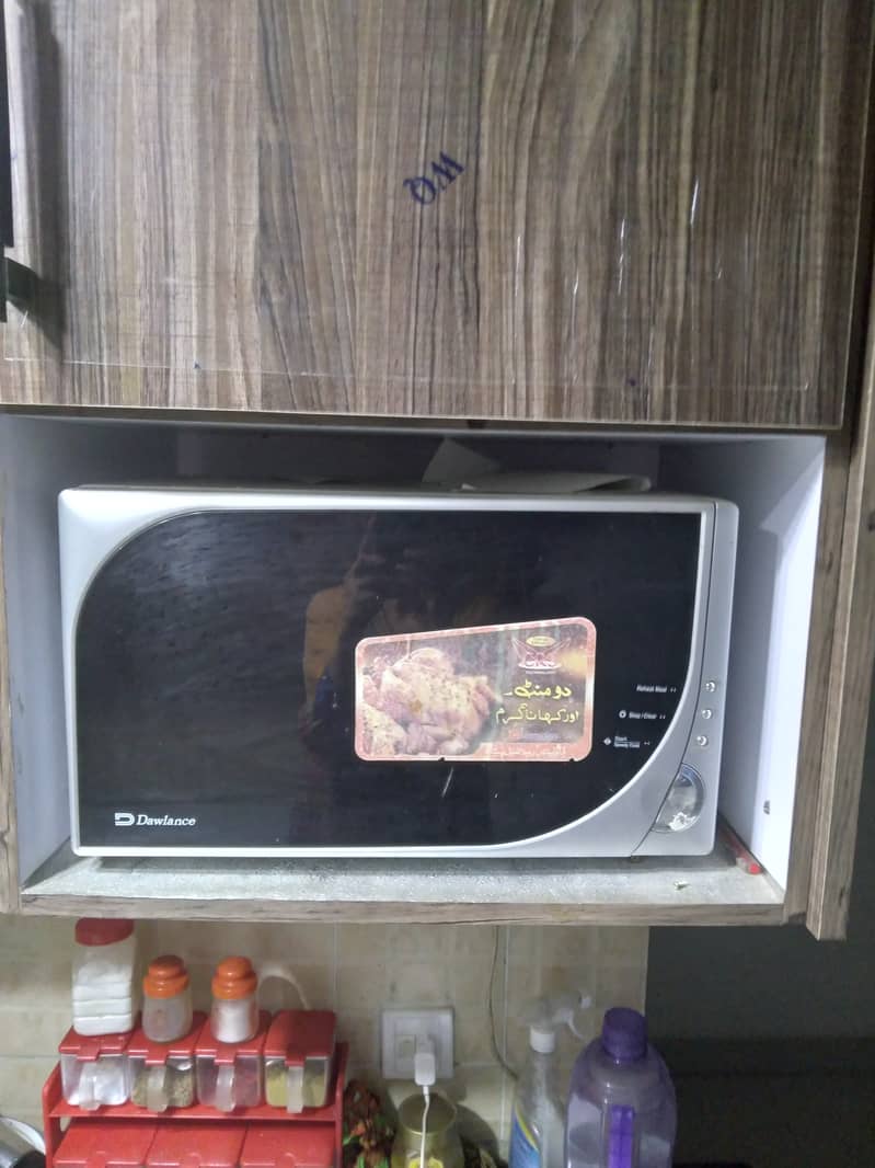 Dawlance Microwave Oven 4