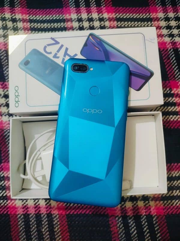 oppo a12  3/32 1