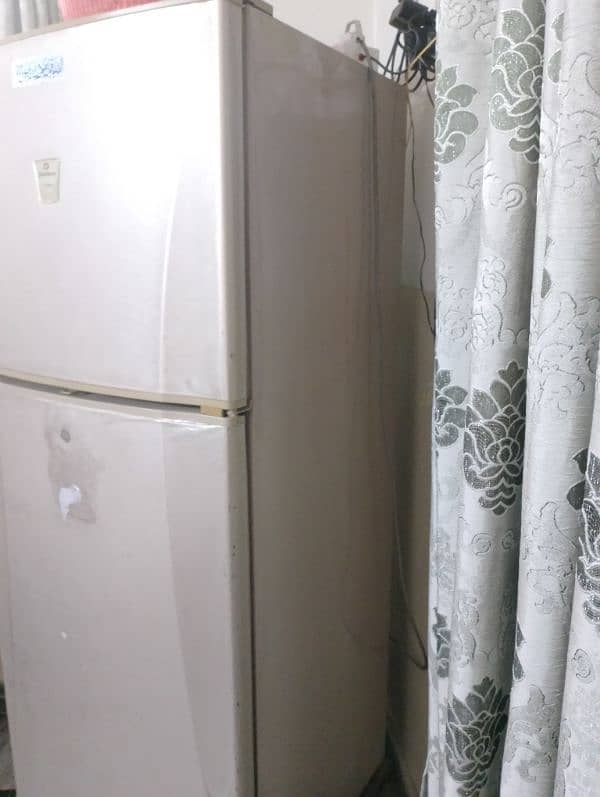 Dawlance refrigerator Full size For Sale 1