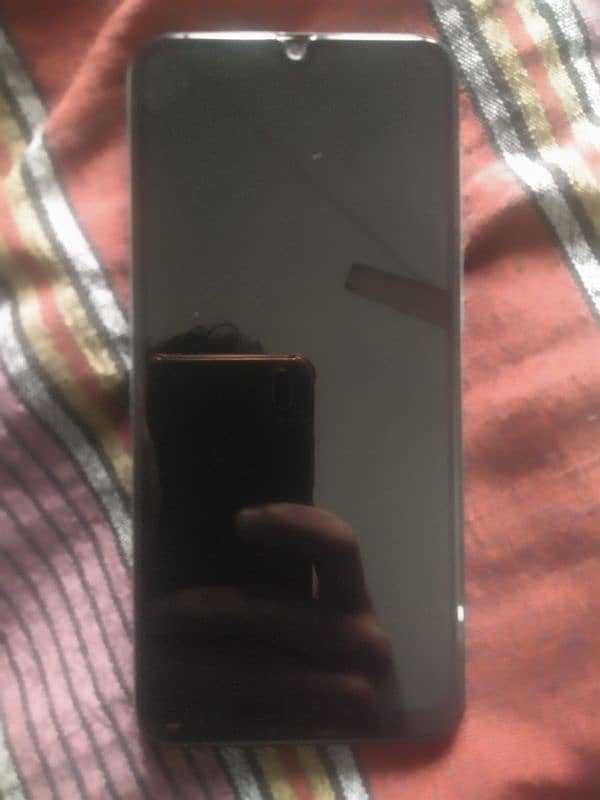 Samsung a50 mobile with box for sale 0