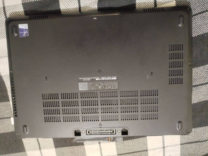 Dell latitude E5470 3