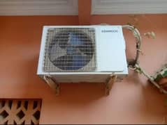 kenwood 1 ton inverter Ac heat and cool used