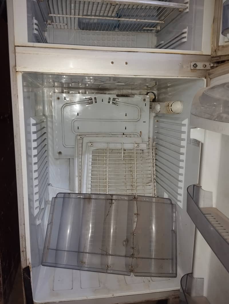 Used refrigerator fridge without compressor for sale 7