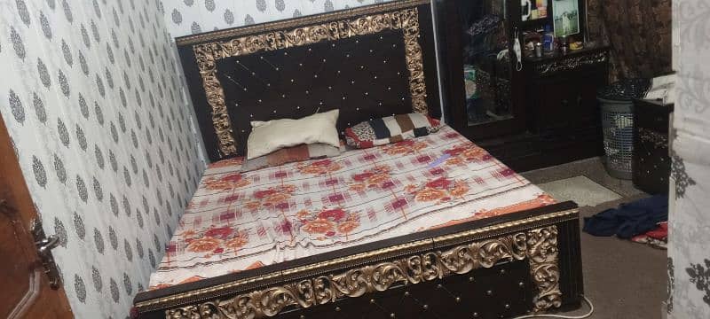 king bed emergency sale 0