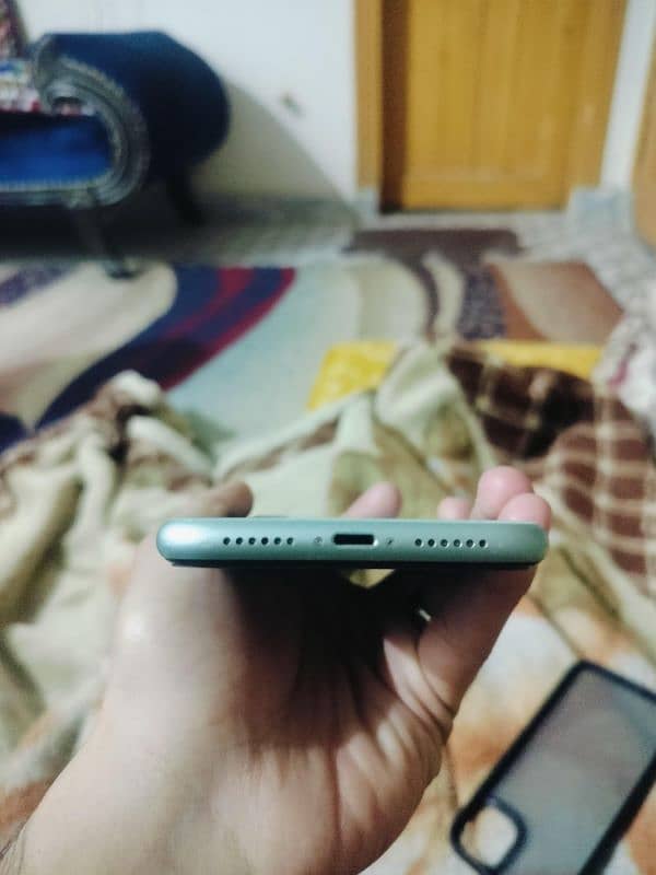 iPhone 11 | 64GB | Non pta | 9/10 condition | 2