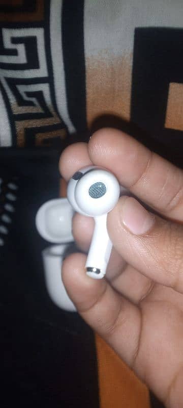 ear buds pro 12