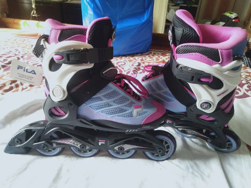 FILA Wizy girl roller skates 1