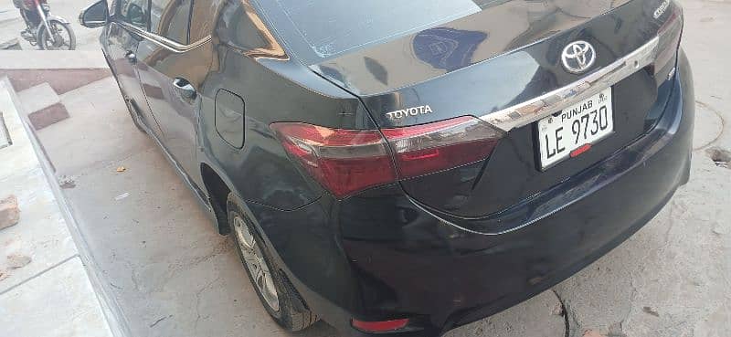 Toyota Corolla XLI 2015 3