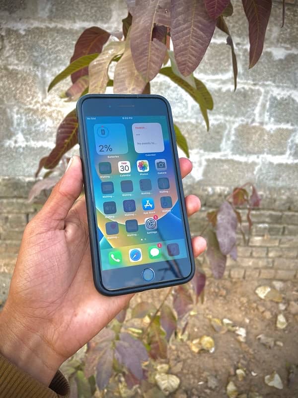 iPhone 8 Plus Non Pta 64 Gb 3