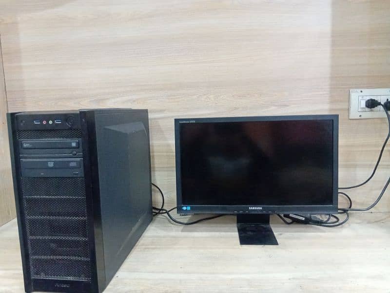 core i7 3 gen pc with Samsung monitor 0