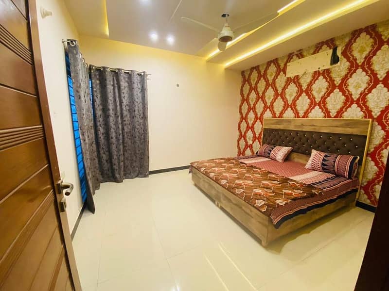 6 Marla Double Storey Fully Furnished Luxury House For Rent Model City 1 Society Area Boundary Wall Canal Road Faisalabad 7