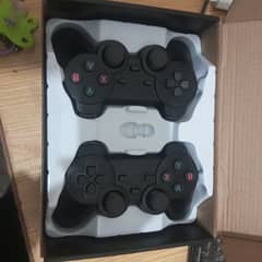 2.4G WIRELESS CONTROLLER GAMEPAD