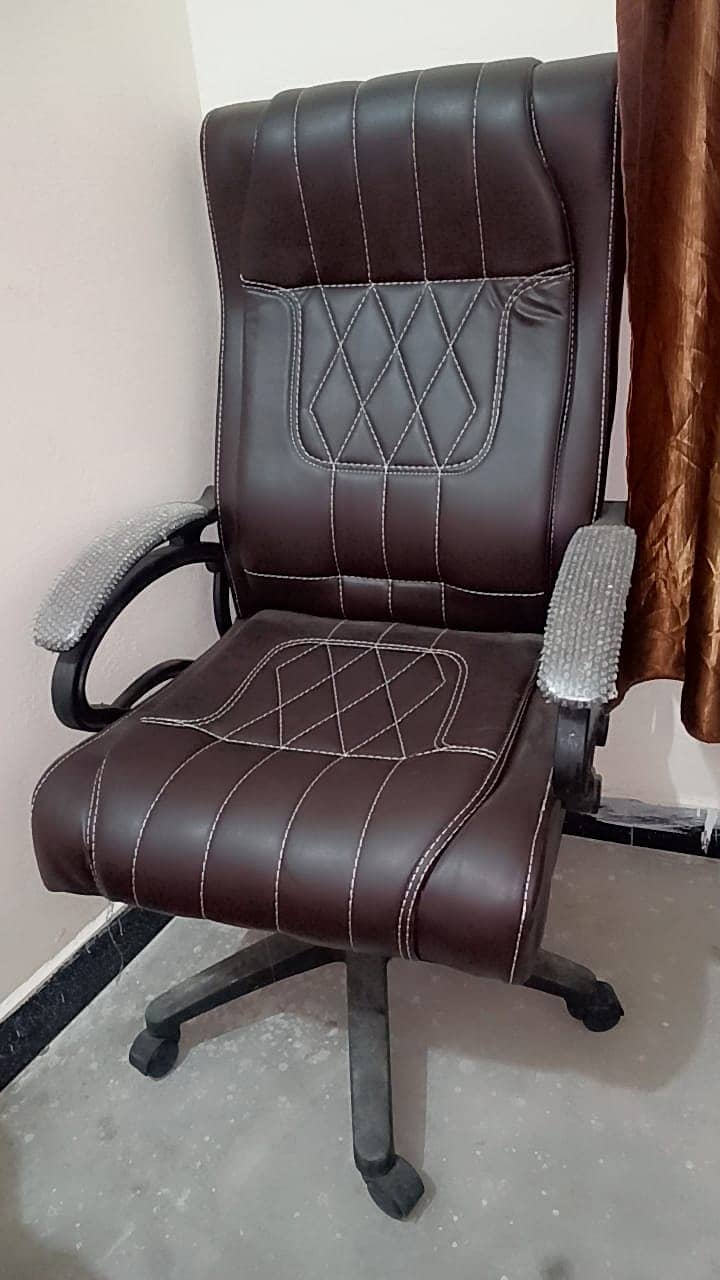 Office chair for sale 2