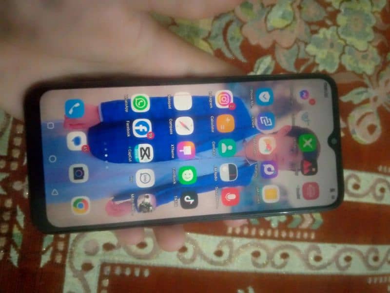 4 GB RAM , 64 GB Storge infinix HOT 8 (03185077074)my whatsapp number 1