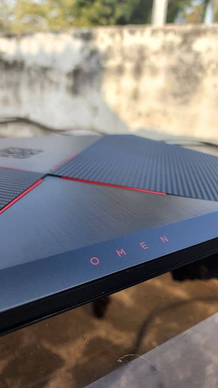 HP Omen 1070GTX / i7-7700HQ / 17 inch 1