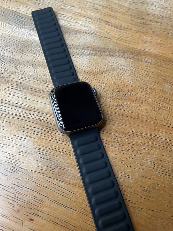 Apple watch series 4 0