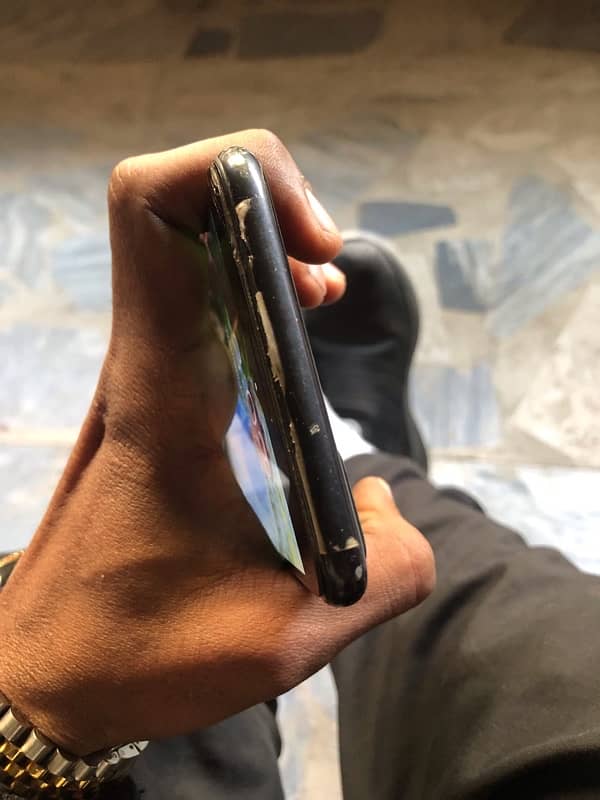 iphone 7 plus ( urgent sale) 3