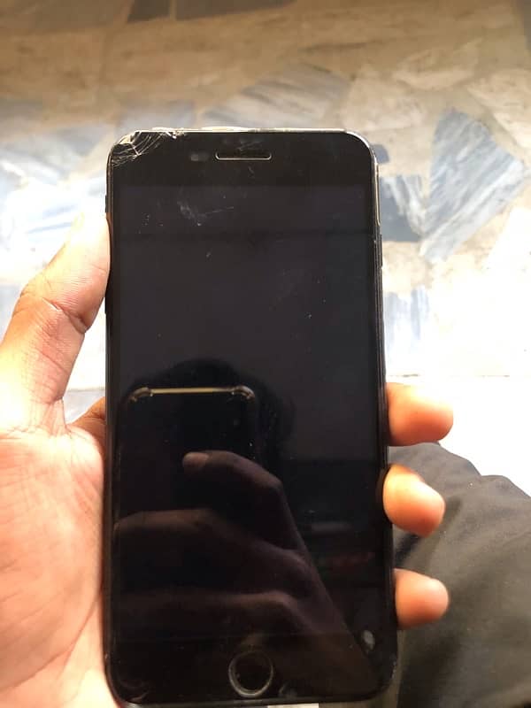 iphone 7 plus ( urgent sale) 4