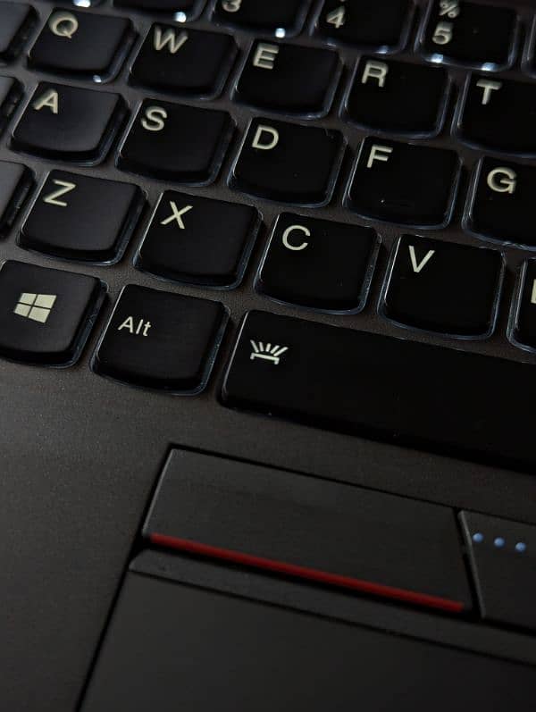 Lenovo ThinkPad Carbon X1 5