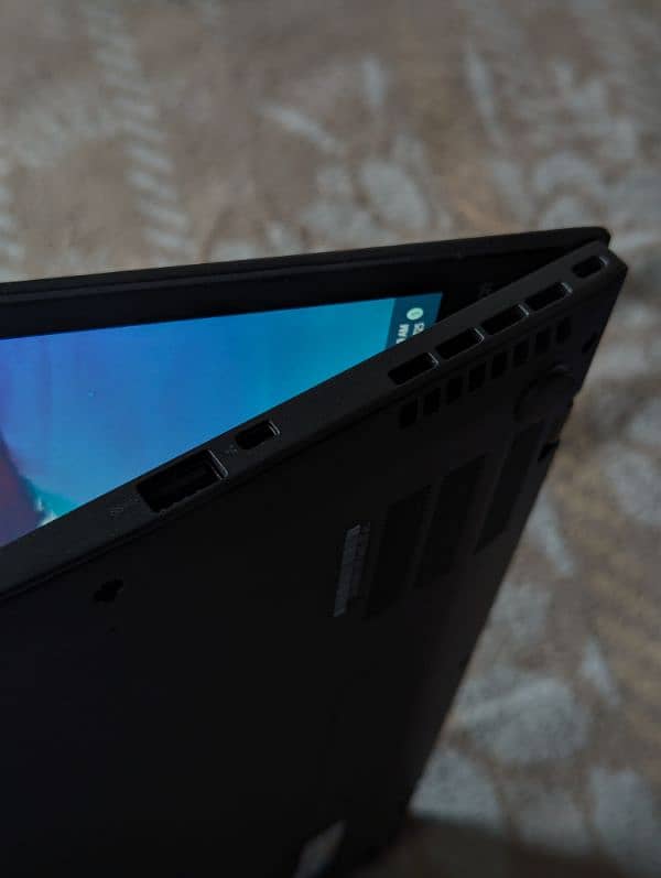 Lenovo ThinkPad Carbon X1 7