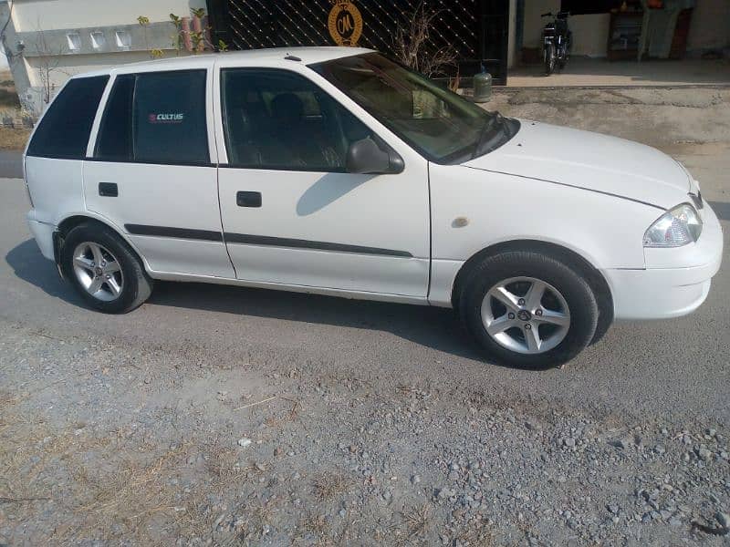 Suzuki Cultus VXL 2015 11