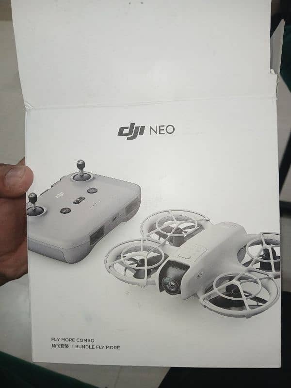 Dji Neo 10/10 Box open 7