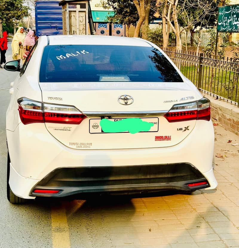 Toyota Corolla Altis 1.6 Model 2018 2