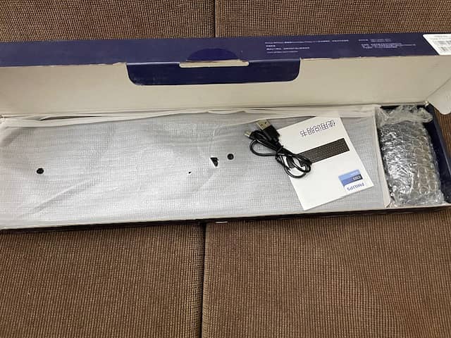 Original Philips Wireless Rechargeable Keyboard + Mouse 2