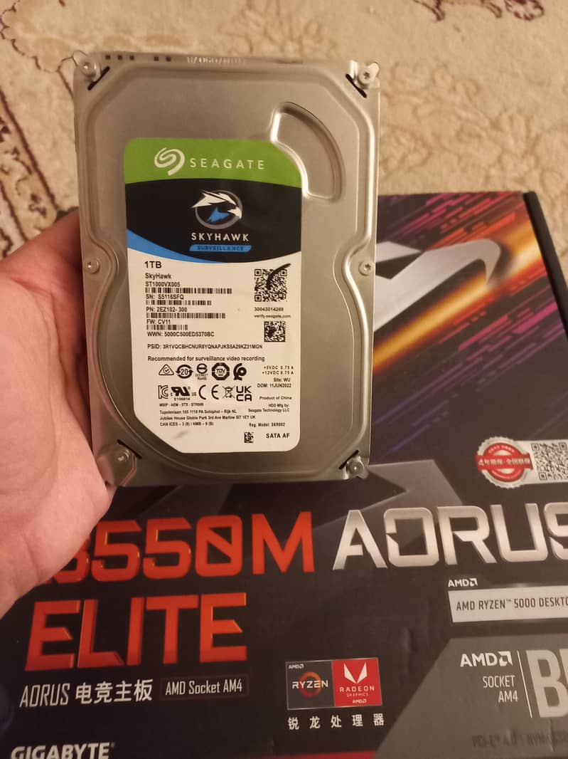 B550 Aours elite 1tb hdd and ryzen 5600 6