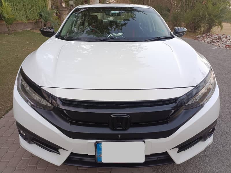 Honda Civic Oriel 1.8 i-VTEC CVT 2020 5