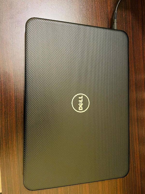 Dell i5 Inspiron 15-3537 4th generation. 0