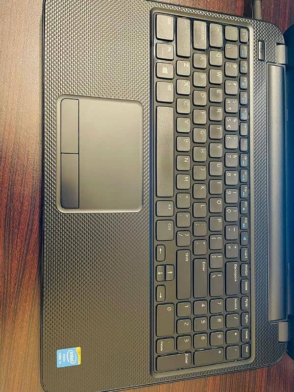 Dell i5 Inspiron 15-3537 4th generation. 3