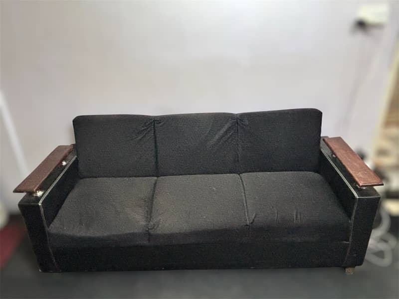 3 by 2 sofa set with Centre table 4