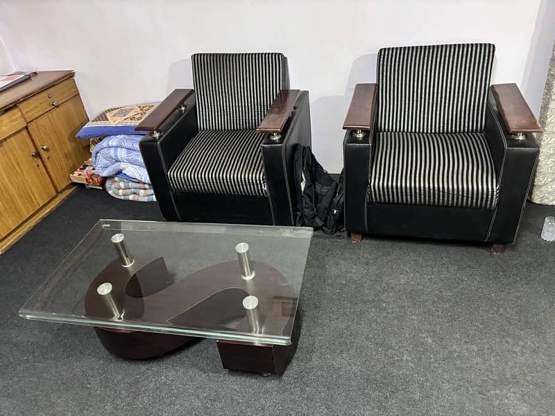 3 by 2 sofa set with Centre table 6