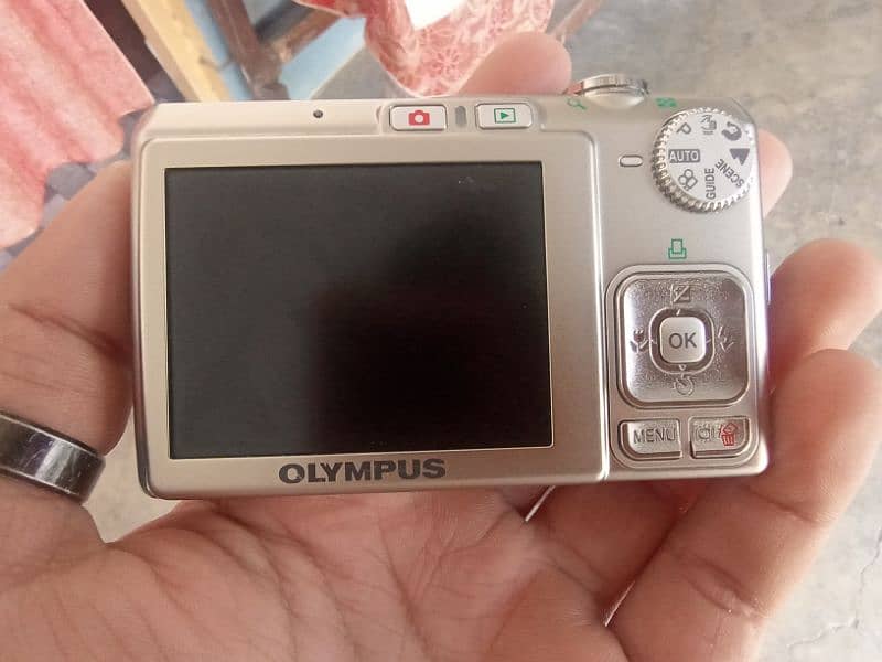 Olympus camera 0