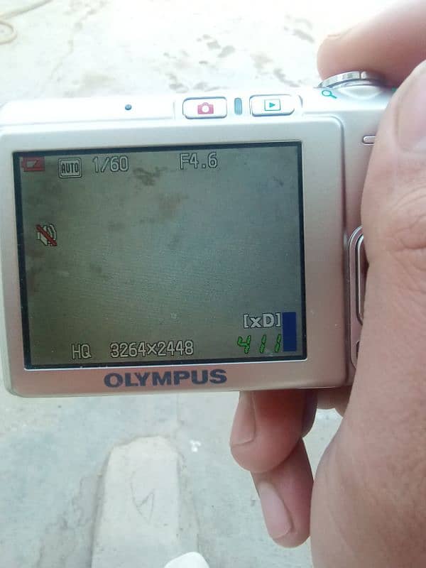 Olympus camera 1