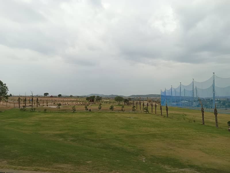 10 Marla Pair Plot For Sale On 60 Fit wide road 3